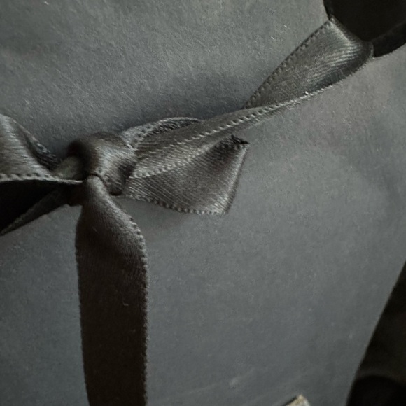 Gorgeous tribal multi color choker. - Picture 4 of 4